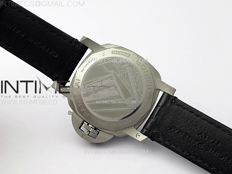 pam1096-w-luminor-gmt-42mm-titanium-vsf-1-1-best-edition-black-dial-on-black-leather-strap-p9011-super-clone (9).jpg