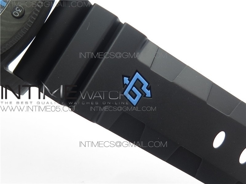 pam1616-carbotech-47mm-vsf-best-edition-black-dial-blue-markers-on-rubber-strap-p9010-clone (3).jpg