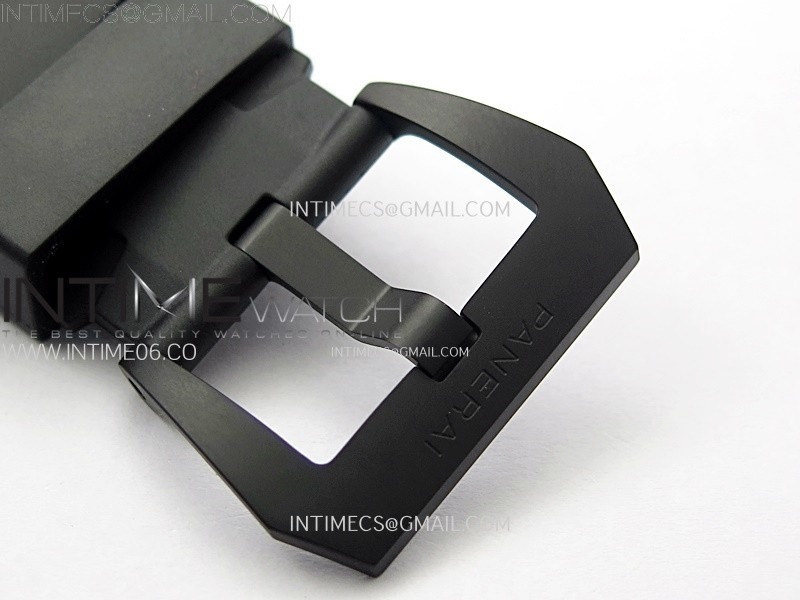 pam1324-carbotech-44mm-gmt-vsf-1-1-best-edition-carbon-dial-on-black-rubber-strap-p9011 (6).jpg