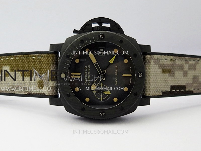 pam1513-submersible-44mm-vsf-11-best-edition-gray-ombre-dial-on-camouflage-strap-p900 (2).jpg