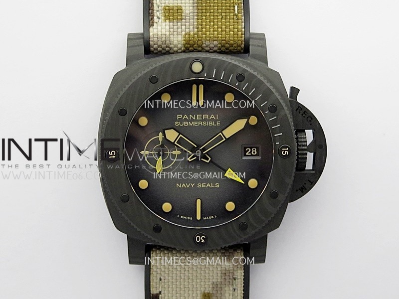 pam1513-submersible-44mm-vsf-11-best-edition-gray-ombre-dial-on-camouflage-strap-p900.jpg
