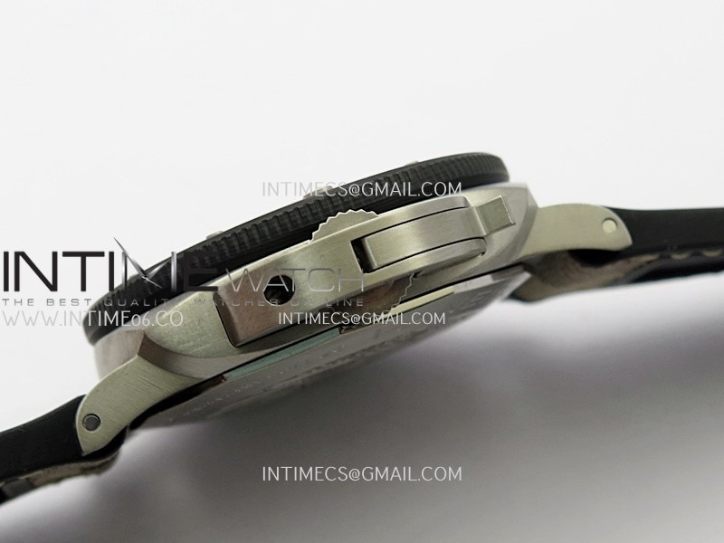 pam1669-carbotech-47mm-vsf-11-best-edition-ombre-black-dial-blue-markers-on-camouflage-strap-p900-clone (3).jpg