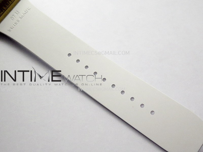 rm07-paved-diamonds-bezel-rg-zf-best-edition-diamonds-skeleton-dial-on-white-rubber-strap-asian-crma2-clone (8).jpg