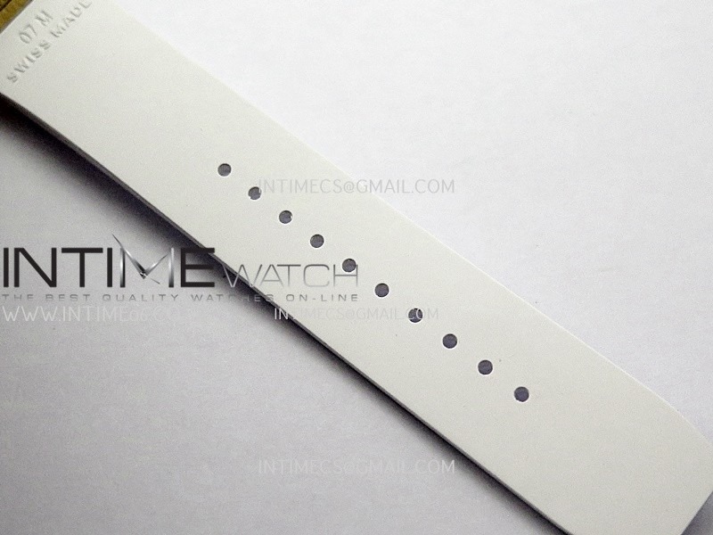 rm07-paved-snowflake-cut-diamonds-rg-zf-best-edition-white-mop-diamond-skeleton-dial-on-white-rubber-strap-asian-crma2-clone (8).jpg