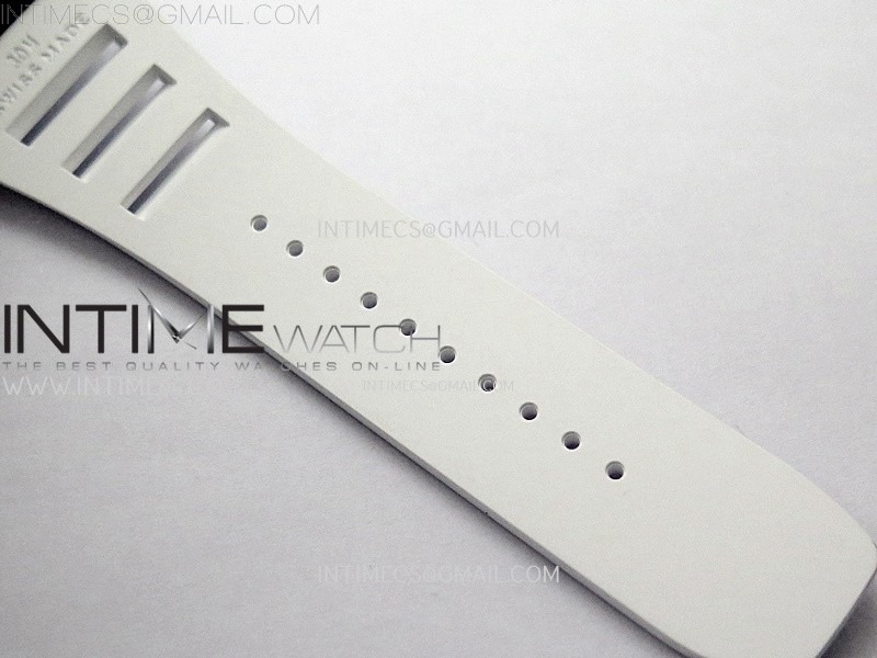 rm055-white-inner-bezel-white-crown-ntpt-ti-zf-1-1-best-edition-on-white-rubber-strap-rmul2-super-clone (9).jpg