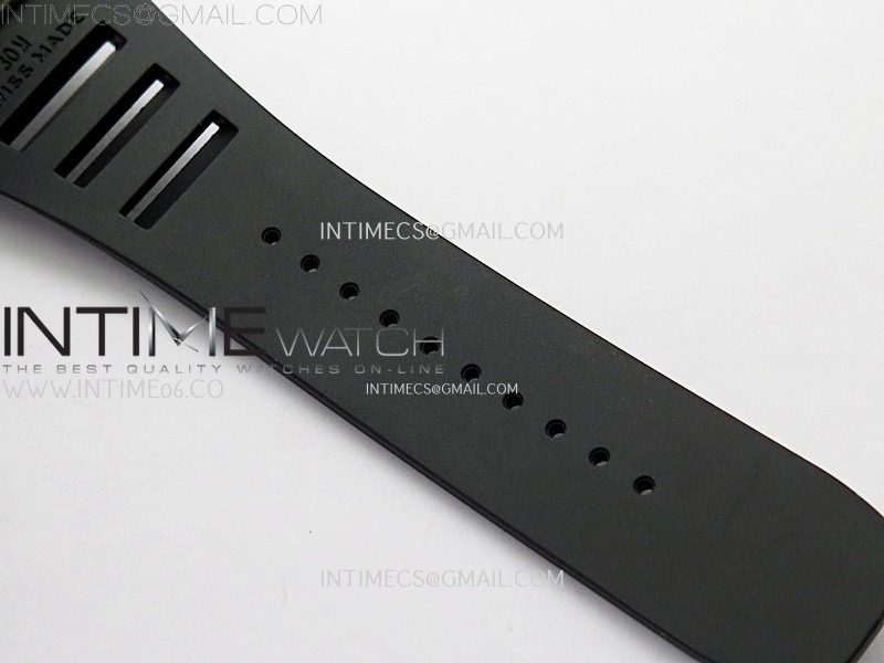 rm055-white-inner-bezel-black-crown-ntpt-ntpt-zf-1-1-best-edition-on-black-rubber-strap-rmul2-super-clone (9).jpg