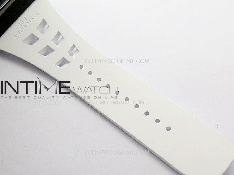 rm055-white-inner-bezel-white-crown-ntptti-zf-11-best-edition-on-white-shark-rubber-strap-rmul2-super-clone (8).jpg