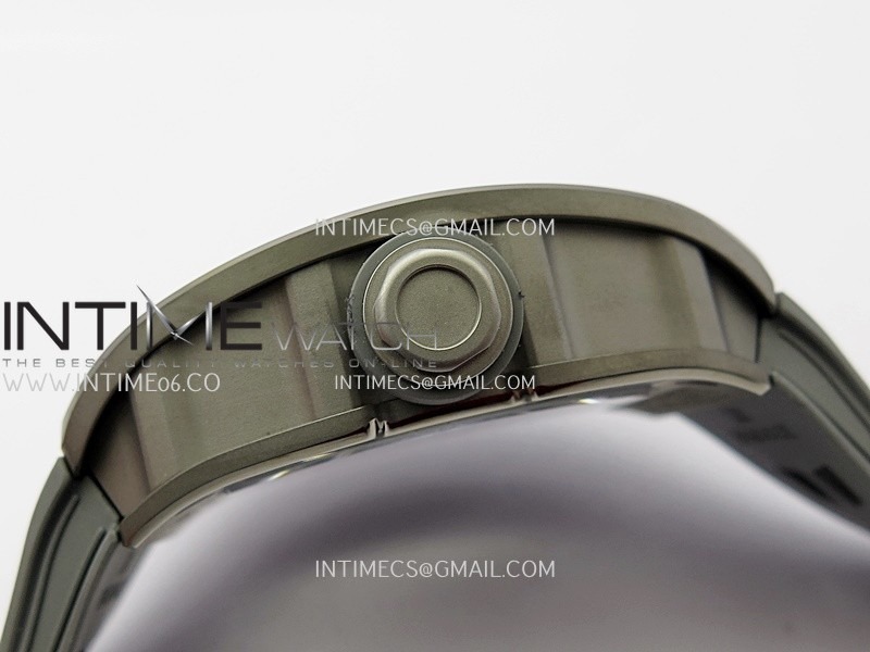 rm055-titanium-carbide-zf-11-best-edition-skeleton-dial-on-gray-shark-rubber-strap-rmul2-super-clone (3).jpg