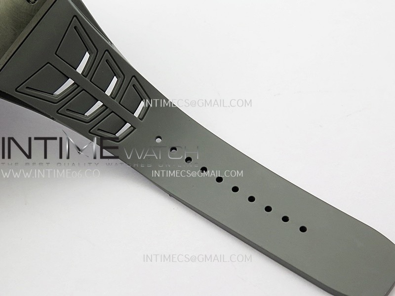 rm055-titanium-carbide-zf-11-best-edition-skeleton-dial-on-gray-shark-rubber-strap-rmul2-super-clone (7).jpg