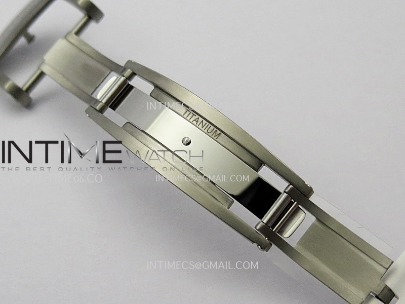 rm055-white-inner-bezel-white-crown-ntpt-zf-11-best-edition-on-white-rubber-strap-rmul2-super-clone-v2 (7).jpg