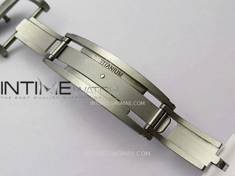 rm061-white-ceramic-zf-11-best-edition-on-white-rubber-strap-rmul2-super-clone (6).jpg