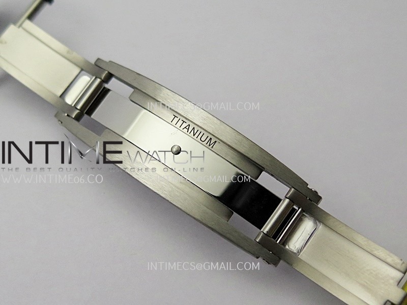 rm061-black-ceramic-zf-11-best-edition-on-yellow-rubber-strap-rmul2-super-clone (7).jpg