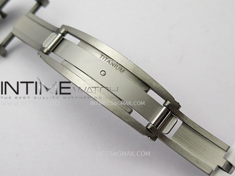 rm061-white-ceramic-apsf-11-best-edition-on-white-rubber-strap-rmul2-super-clone (7).jpg