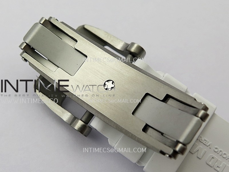rm055-white-ceramic-red-inner-bezel-apsf-11-best-edition-on-white-rubber-strap-rmul2-super-clone (6).jpg