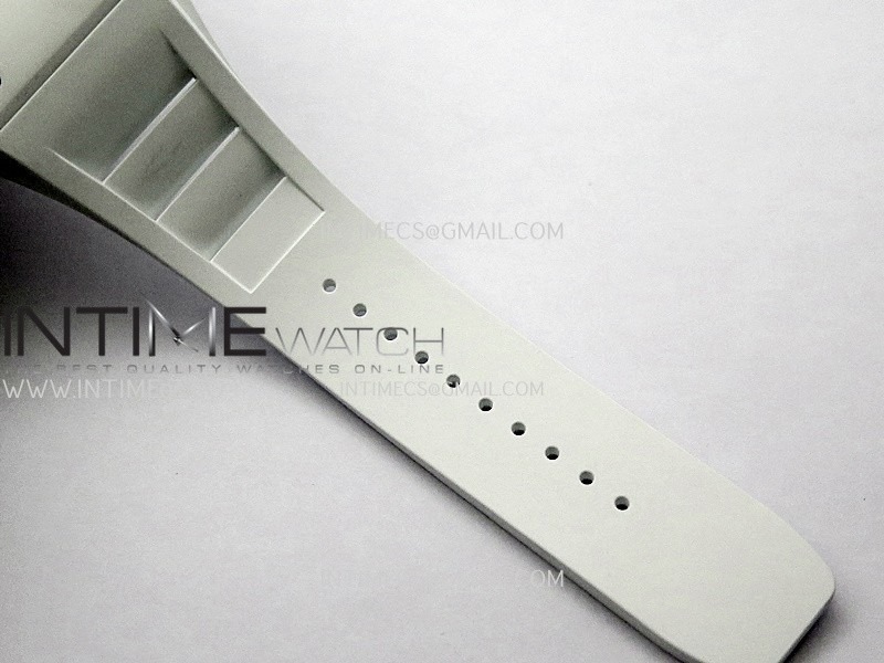 rm055-white-ceramic-red-inner-bezel-apsf-11-best-edition-on-white-rubber-strap-rmul2-super-clone (8).jpg