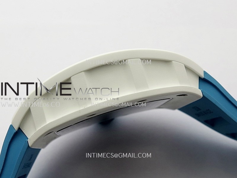 rm055-white-ceramic-blue-inner-bezel-apsf-11-best-edition-on-blue-rubber-strap-rmul2-super-clone (4).jpg
