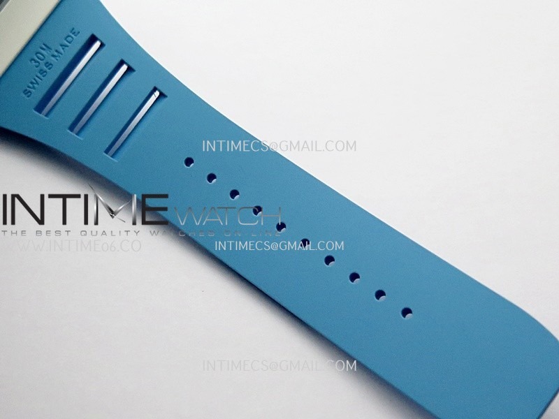 rm055-white-ceramic-blue-inner-bezel-apsf-11-best-edition-on-blue-rubber-strap-rmul2-super-clone (8).jpg