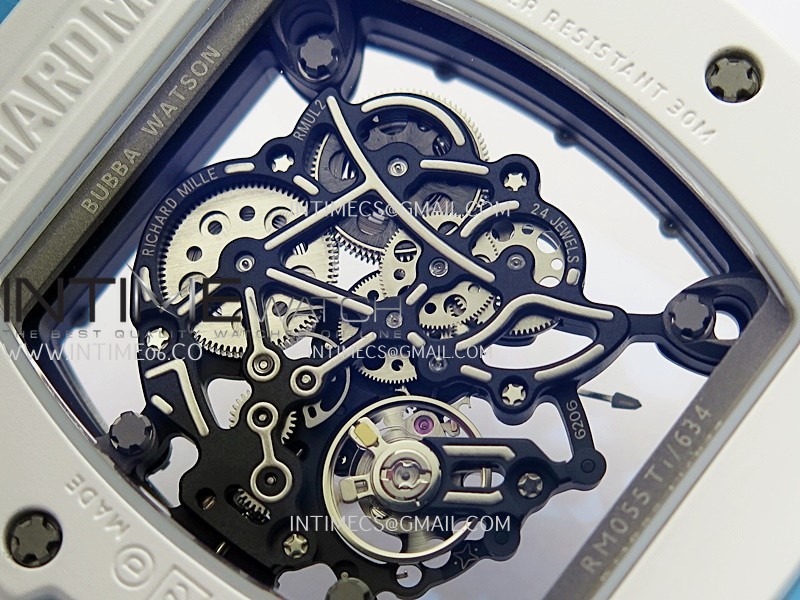 rm055-white-ceramic-blue-inner-bezel-apsf-11-best-edition-on-blue-rubber-strap-rmul2-super-clone (10).jpg