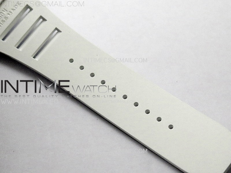 rm055-white-ceramic-zf-1-1-best-edition-skeleton-dial-on-white-rubber-strap-rmul2-super-clone (8).jpg