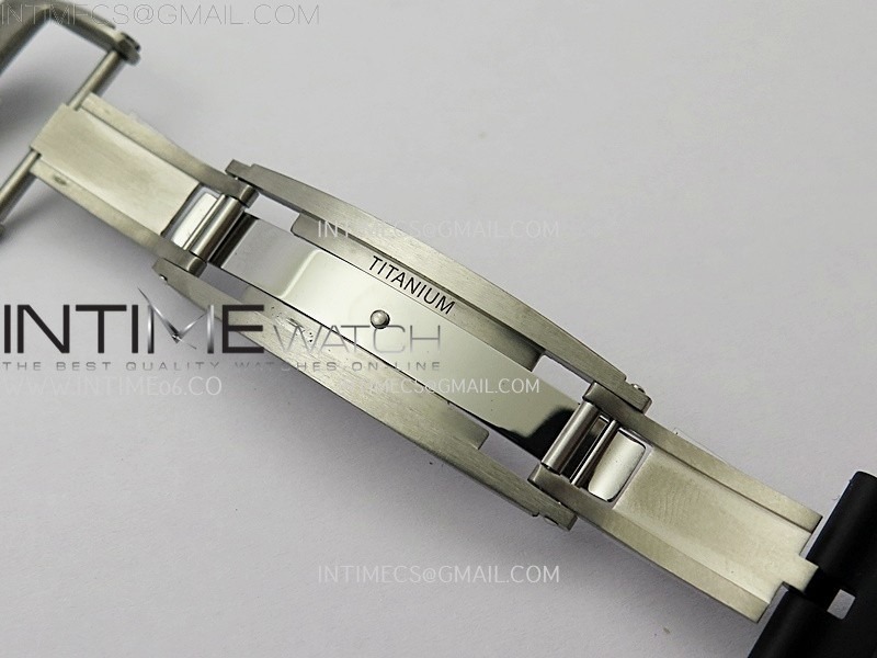 rm-61-01-yohan-blake-white-ntpt-zf-1-1-best-edition-on-black-rubber-strap-rmul2-super-clone (6).jpg