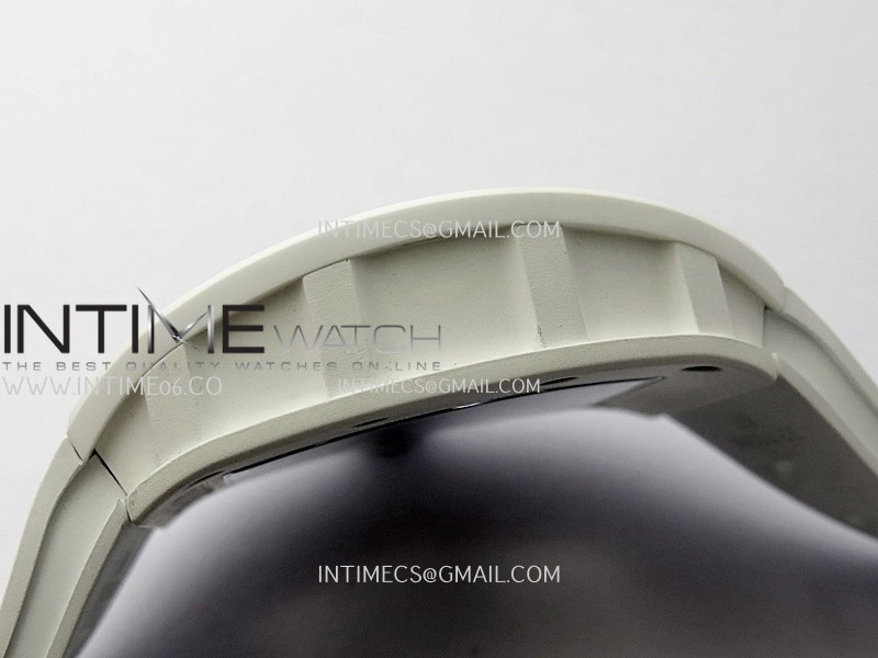 rm055-white-ceramic-apsf-11-best-edition-skeleton-dial-on-white-rubber-strap-rmul2-super-clone (4).jpg