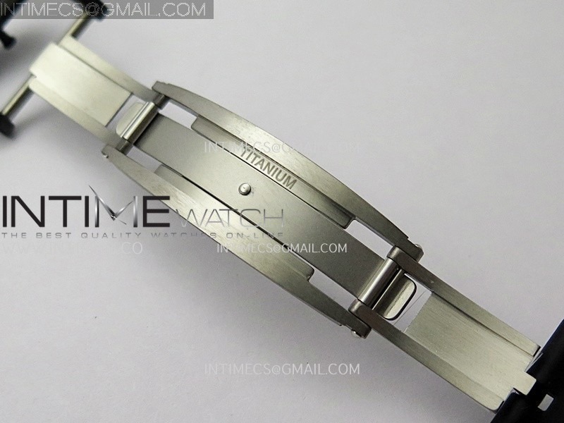 rm055-black-crown-white-inner-black-ceramic-zf-1-1-best-edition-skeleton-dial-on-black-rubber-strap-rmul2-super-clone (6).jpg