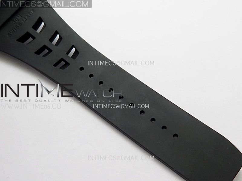 rm055-black-crown-white-inner-black-ceramic-zf-1-1-best-edition-skeleton-dial-on-black-rubber-strap-rmul2-super-clone (8).jpg