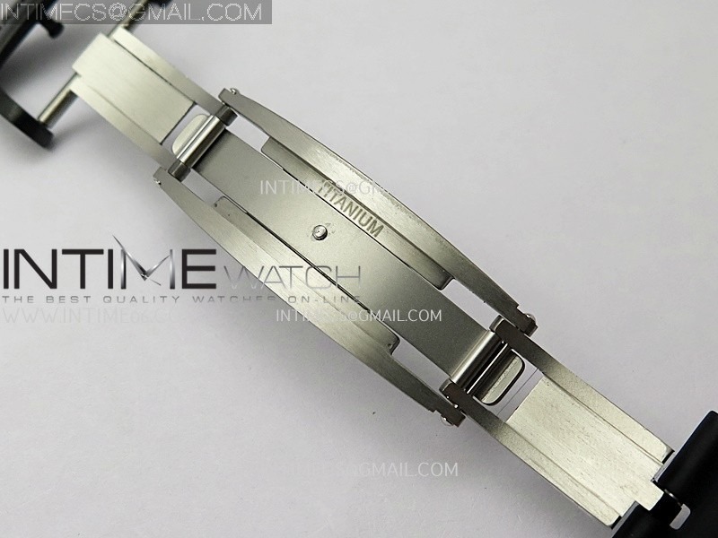 rm055-black-crown-white-inner-black-white-ceramic-zf-1-1-best-edition-skeleton-dial-on-black-rubber-strap-rmul2-super-clone (6).jpg