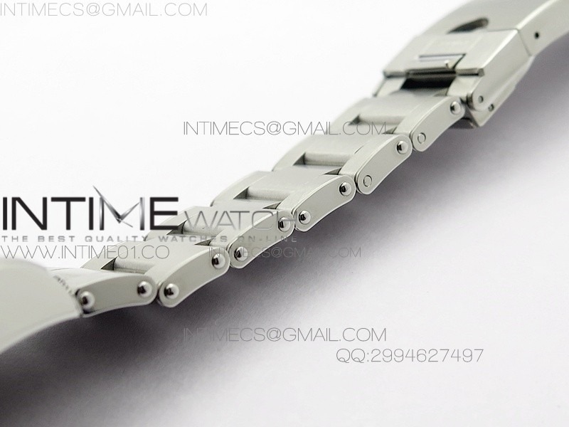 heritage-2016-black-bay-shield-zf-1-1-best-edition-blue-on-ss-bracelet-a2824 (6).jpg