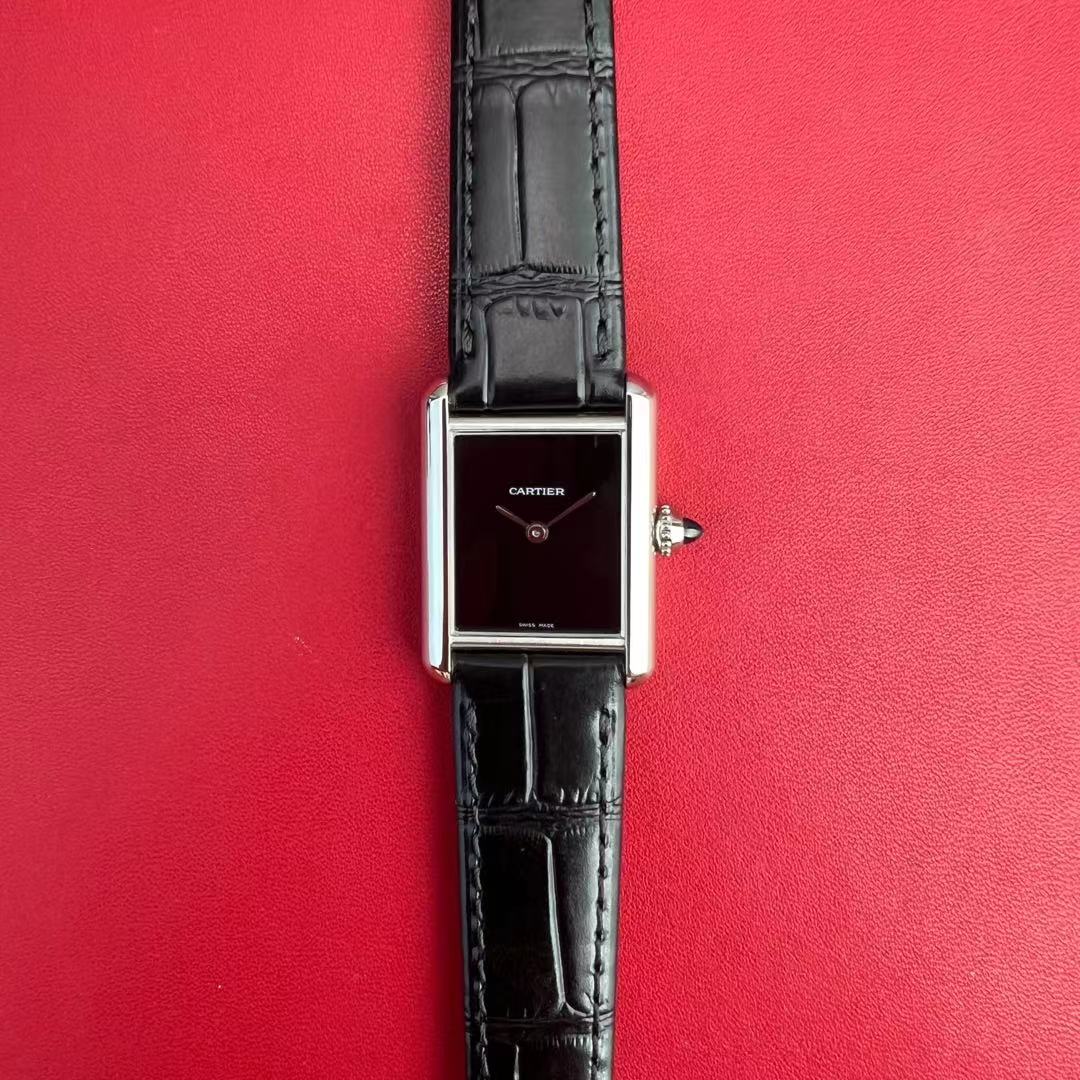 [국내배송] F1 탱크 머스트 스몰 블랙다이얼 가죽스트랩 9.30