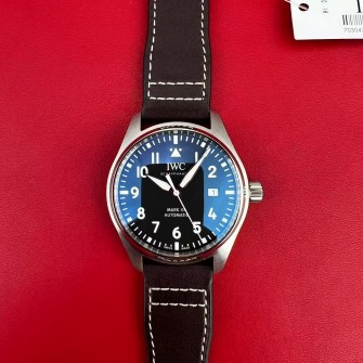 [국내배송] V7 마크 20 블랙 다이얼 브라운 가죽스트랩 8.1